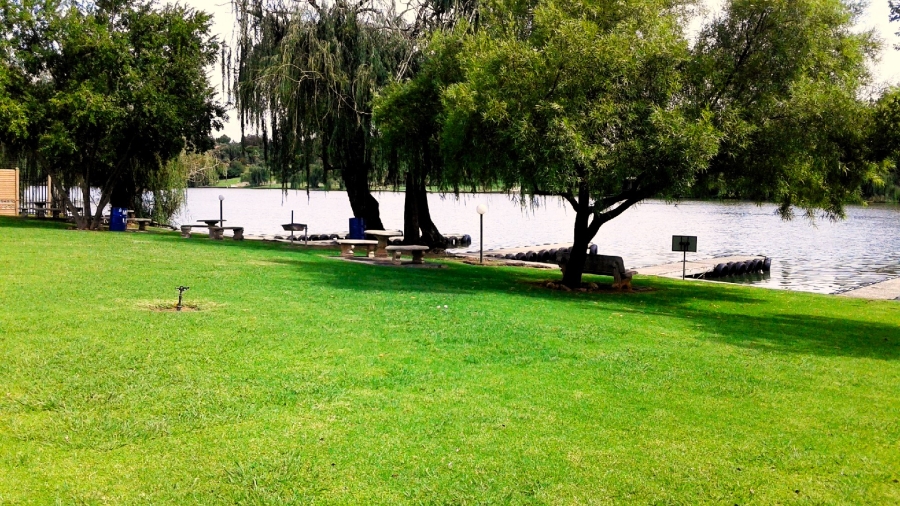 5 Bedroom Property for Sale in Maraldi Estate Free State